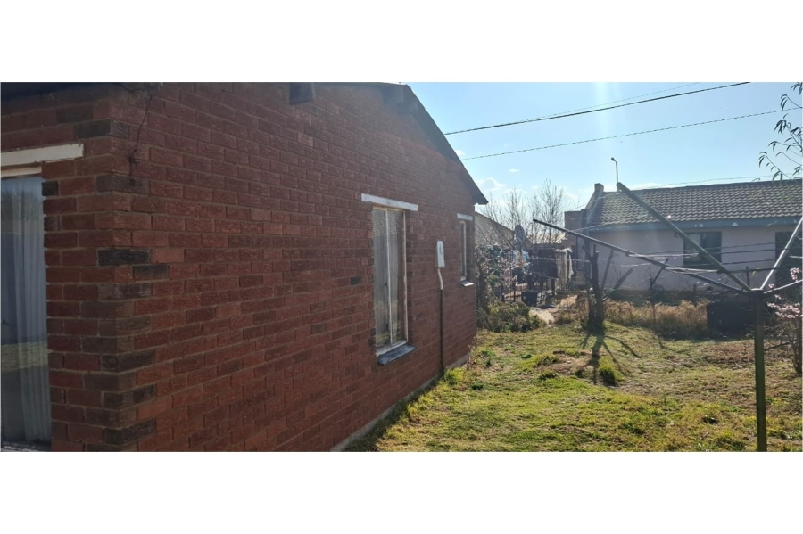 2 Bedroom Property for Sale in Thabong Free State